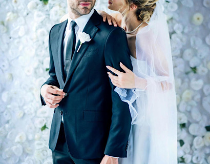 Maßgeschneiderter Hochzeitsanzug von Varazio